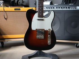 Squier Classic Vibe Baritone Custom Telecaster 2022 (käytetty)