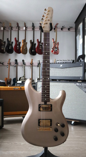 Ibanez RS1400 Roadstar II Custom 1983 (käytetty)