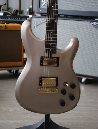 Ibanez RS1400 Roadstar II Custom 1983 (käytetty)