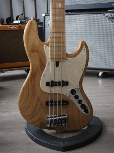 Sire Marcus Miller V7 Swamp Ash 5 NT sähköbasso (käytetty)