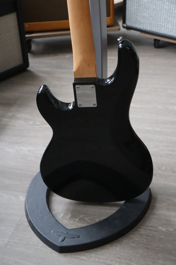 G&L Tribute Series SB-2 sähköbasso (käytetty)