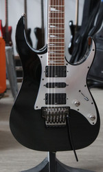 Ibanez RG350EX Black 2005 sähkökitara (käytetty)