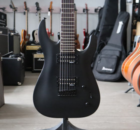 Jackson JS22-7 Dinky HT BLK AH 7-kielinen (käytetty)