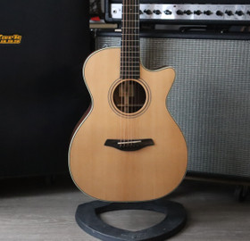 Furch Green OMc-SR 2025 Acoustic-Electric Guitar with Hard Case (Used)