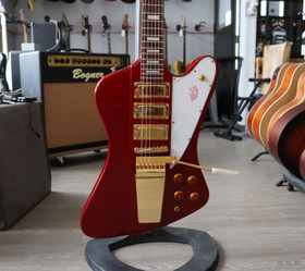 TOKAI FB-90 METALLIC RED SÄHKÖKITARA 2020 (käytetty)