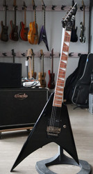 ESP LTD Alexi-200 2022 sähkökitara (käytetty)