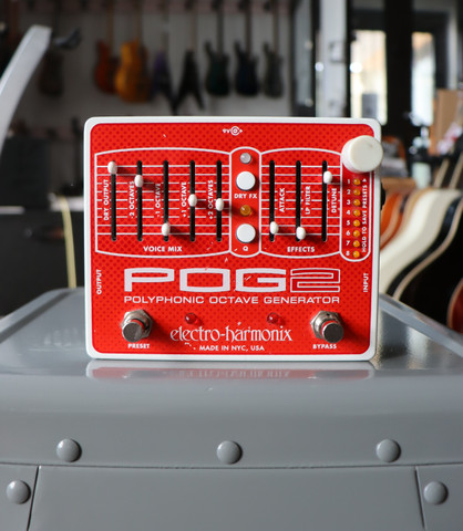 Electro-Harmonix POG 2 Octave Generator (käytetty)
