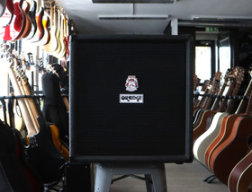 Orange Crush Bass 100 bassovahvistincombo BLK musta (käytetty)