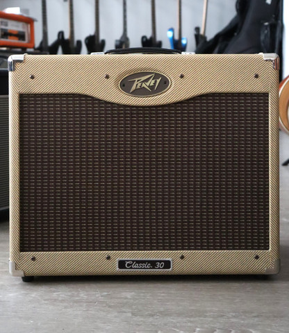 PEAVEY CLASSIC-30/112-TWEED-II 2019 (käytetty)