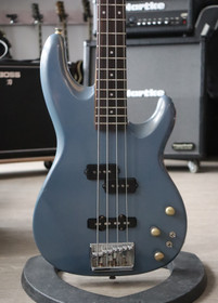 Fender PJR-88LS  Precision 80`s Japan sähköbasso (käytetty)