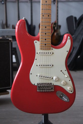 Gas Guitarworks Stratocaster Fiesta Red Relic 2025+case (used)