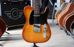 Fender American Performer Telecaster 2022 + Gator Case (käytetty)