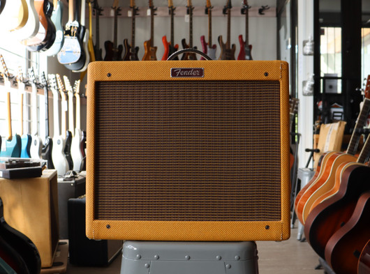 Fender Blues Junior LTD kitarakombo 2019 (käytetty)