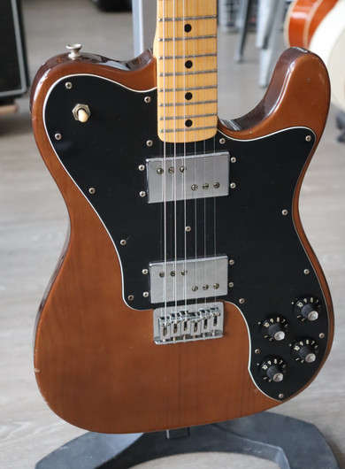 Fender Telecaster Deluxe 1974 (käytetty)