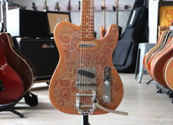 Haar Traditional T aged Paisley Copper w Bigsby 2024 (käytetty)