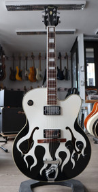 Squier X-series White Heat Black (käytetty)
