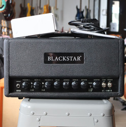 Blackstar St. James 50 6L6 kitaravahvistin + jalkakytkin (käytetty)