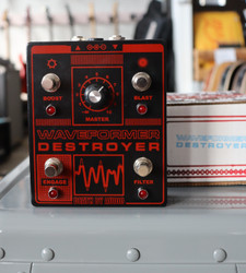 Death By Audio Waveformer Destroyer Distortion (käytetty)