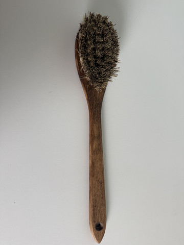 Saunaharja soikea, pituus 39 cm, tervattu harjapuu, EXTRA KARKEA