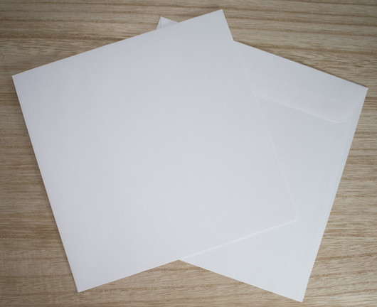 Kirjekuori 17,5 x 17,5