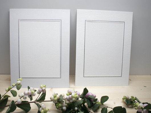 13 x 18 kuvalle foliopainettu pohjuke 