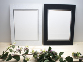 14 x 18 kuvalle foliopainettu pohjuke