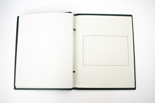 Välilehti 1:llä vaaka-aukolla