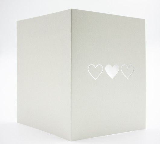 3 sydäntä - korttipohja