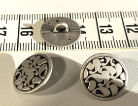 Kantanappi  metallinen 15mm