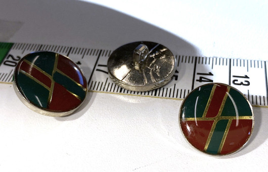 Kantanappi ruskea/vihreä 18mm