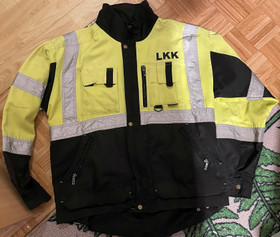 Työvaatteiden korjaus/paikkaus