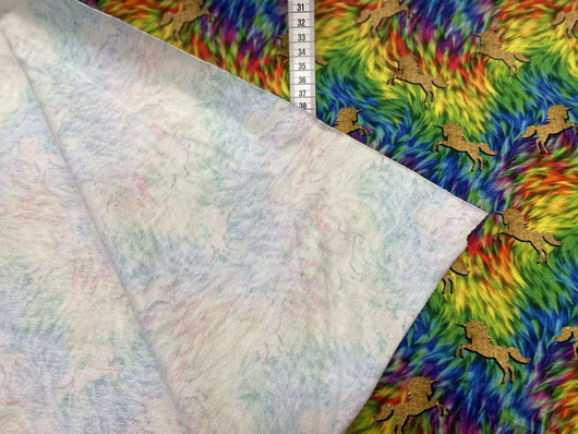 Yksisarviset sateenkaarella joustocollege