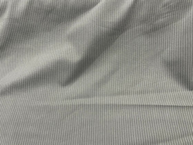 Raitakangas tummanharmaa, vaaleilla raidoilla