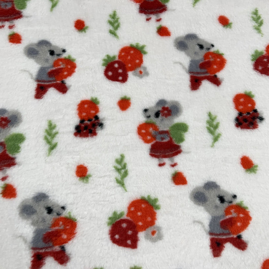 Fleece: Hiiret mansikassa