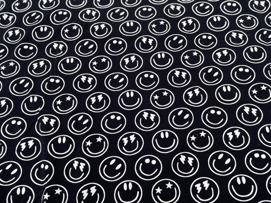 Trikoo: Hymynaamat/ Emoji musta