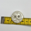 Keraaminen nappi: Pyöreä, narukuvio