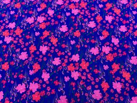 Viskoosi: punaiset kukkaset