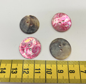 Nappi: Käärmeennahka