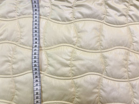 TIkkikangas. Erikokoiset ruudut