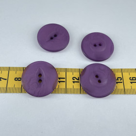 Läpi kuultava nappi