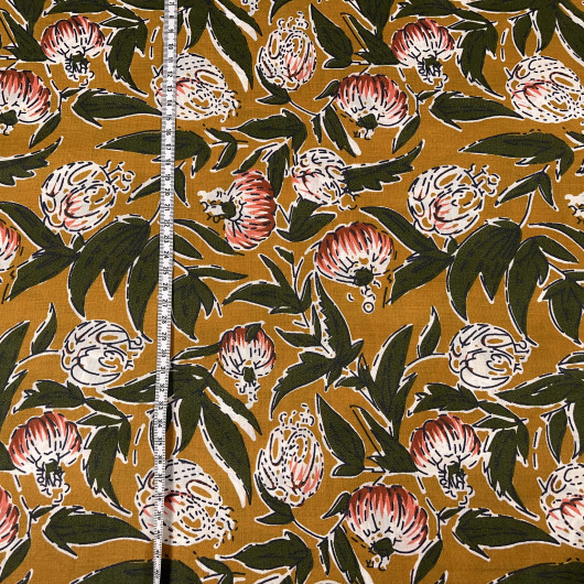 Puuvillakangas Punertavat kukkaset